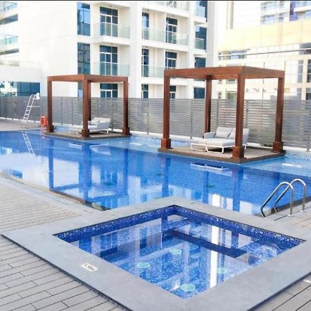 Bnbmehomes - Beautiful Lake View Studio Near Marina - 1504 Dubaj Exteriér fotografie